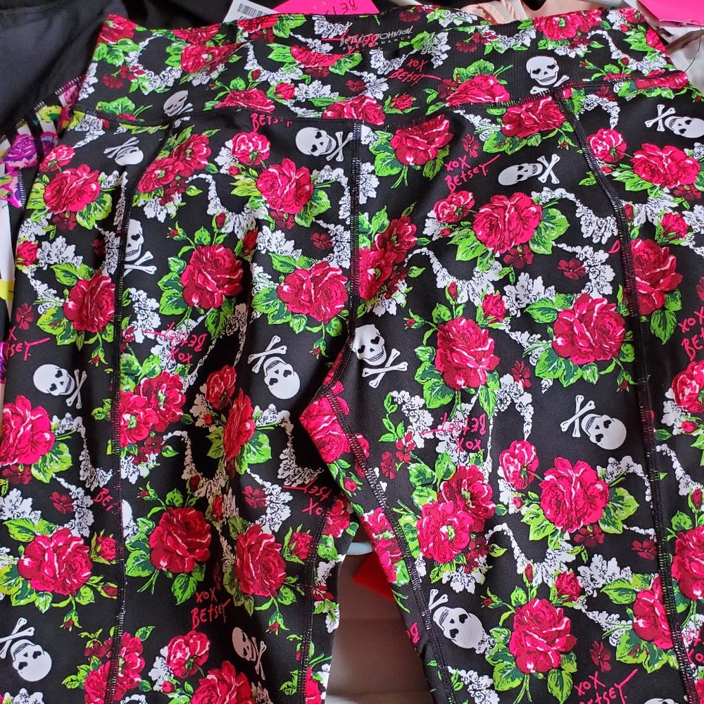 Betsy Johnson Workout Leggings Pants